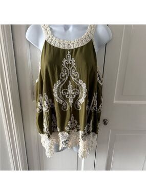 Ultra Pink Olive Green Tank Top with Cream Embroidery